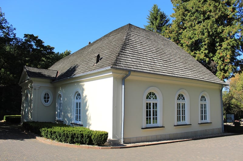 Historic Manor Ballroom